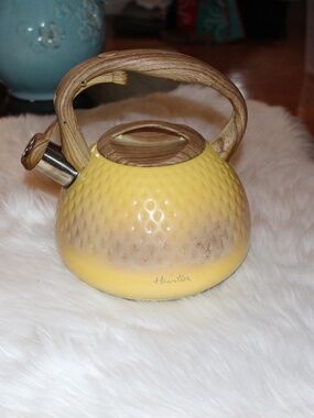 Harriet, Yellow Textured Whistling Teakettle with Wood-Grain Handle